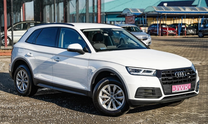 Audi Q5 cena 159900 przebieg: 80000, rok produkcji 2020 z Korsze małe 667